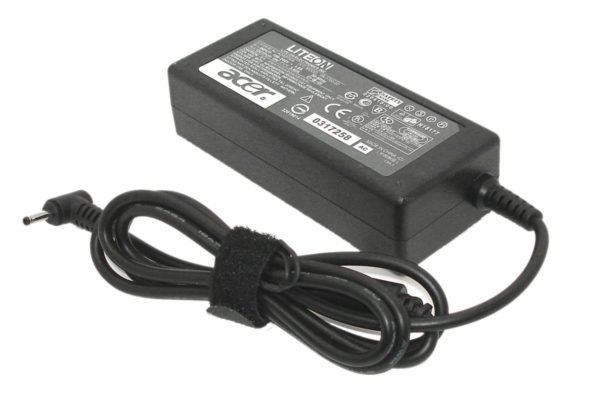 Acer 19V 3.42A 65W Chrombook Slim Pin Laptop Charger - available in Pakistan at Metaware